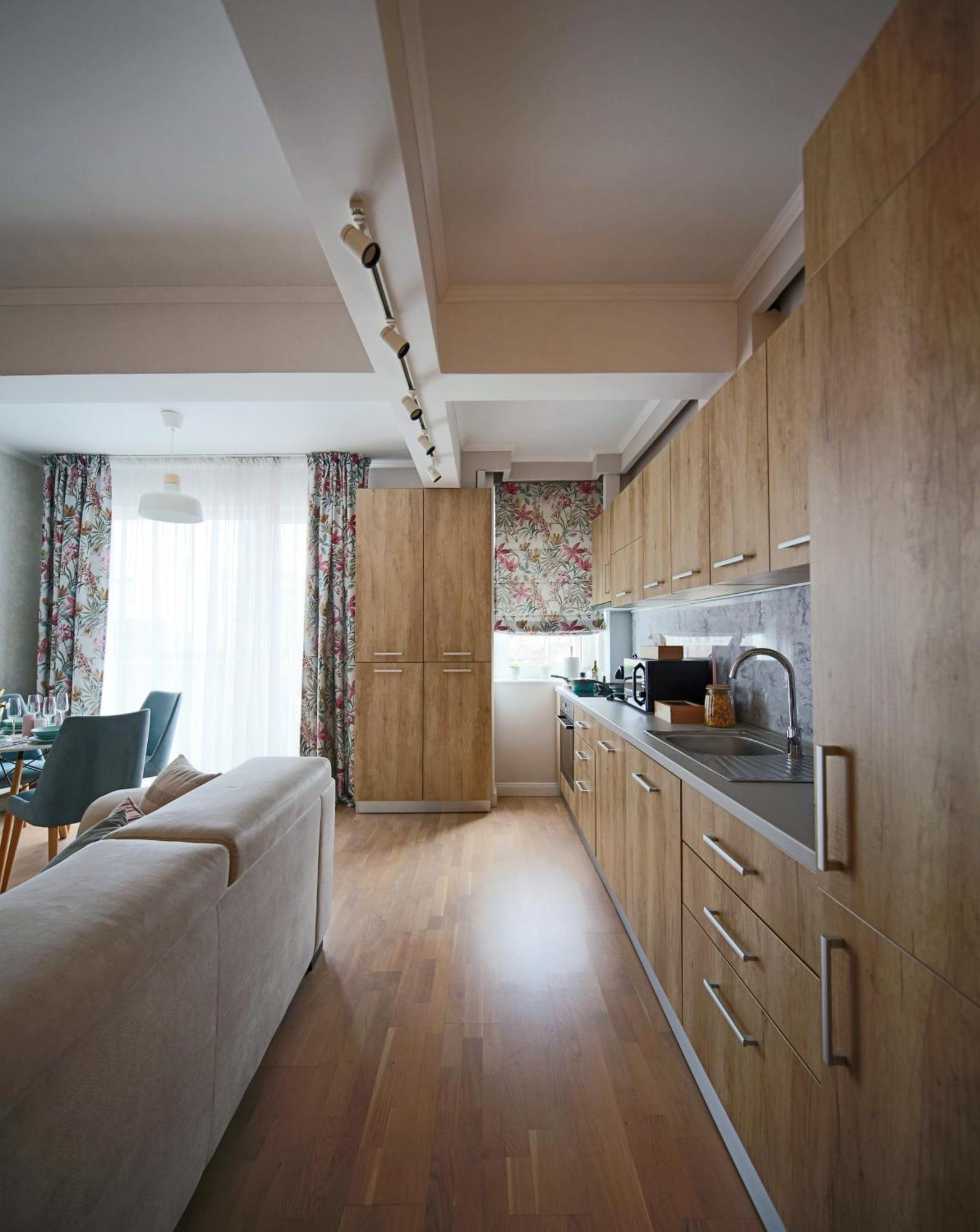 Stylish Condo - Parking And Balcony Κλουζ-Ναπόκα Εξωτερικό φωτογραφία