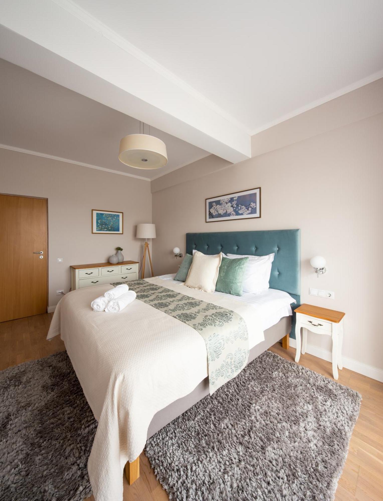 Stylish Condo - Parking And Balcony Κλουζ-Ναπόκα Εξωτερικό φωτογραφία